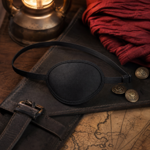 Cache-œil pirate noir ajustable sur étui en cuir et carte marine